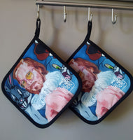 Two pot holders with the “Pervert in the Kitchen” print by Katrin Valgemäe, featuring a heat-resistant cotton-polyester blend